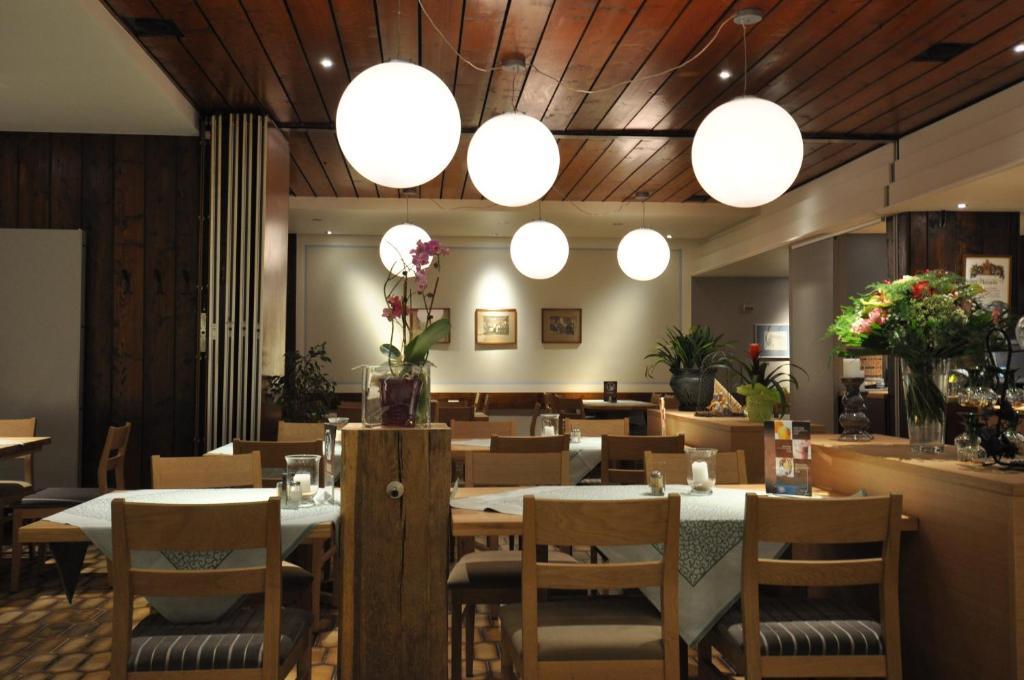 Gasthaus Sonne Gbr Треннфельд Экстерьер фото